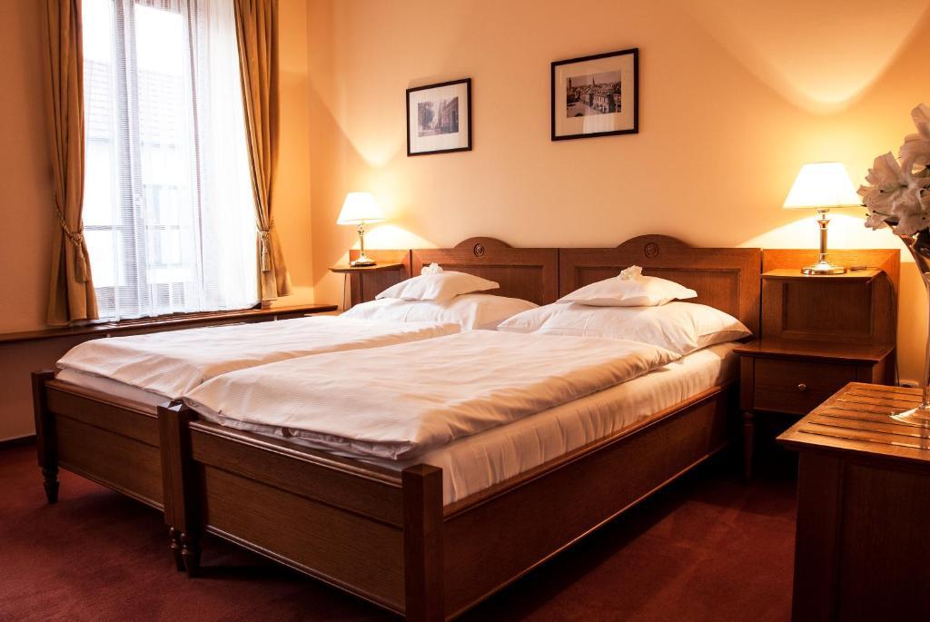 Hotel Slunce Uherské Hradiště Zimmer foto